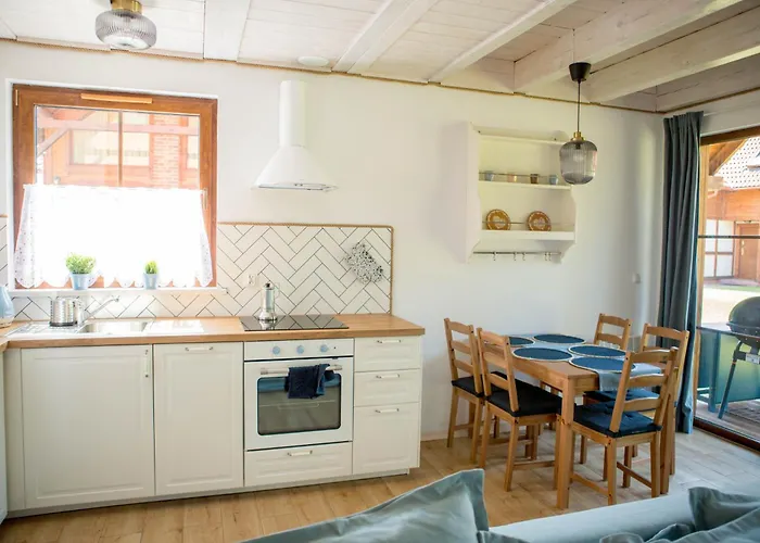 Bialy Bez Ostoja Bukowo Apartman *